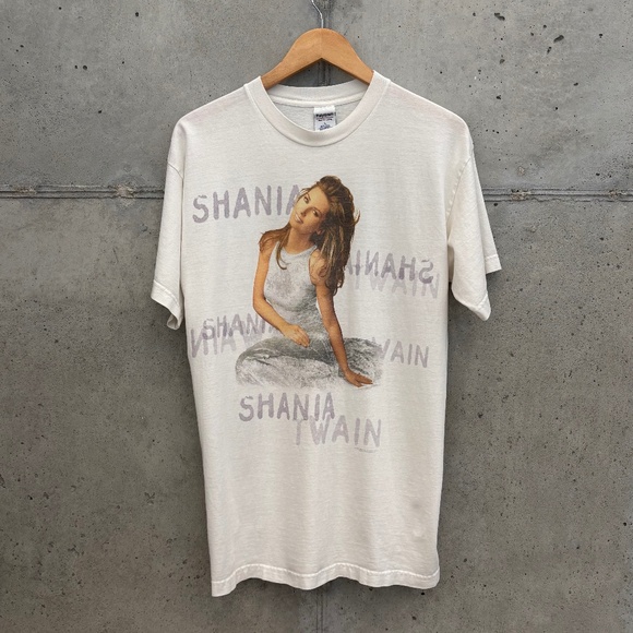 Vintage Shania Twain 1998 Come On Over Tour Graphic Tee, Unisex sz Large - Picture 1 of 5